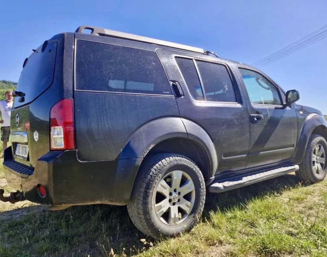 Nissan PATHFINDER - 8