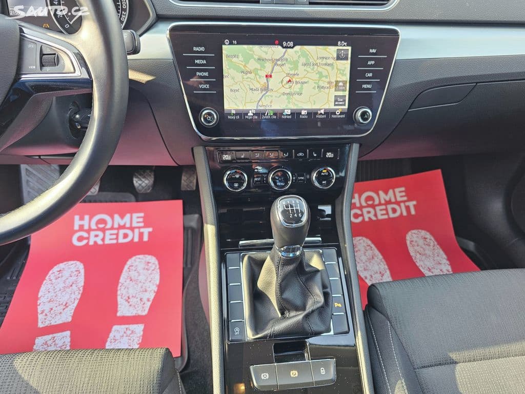 2019 Škoda SUPERB - 8