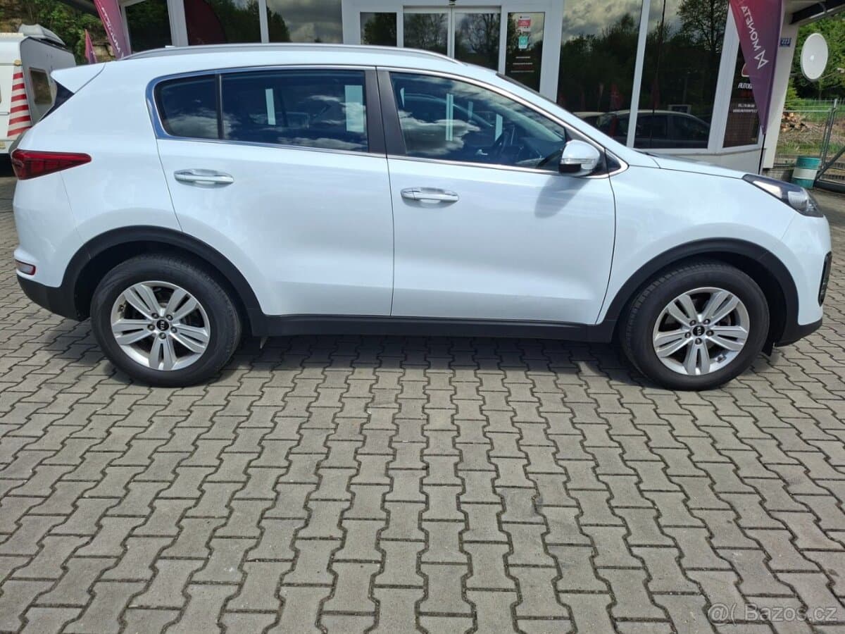2016 Kia SPORTAGE - 8