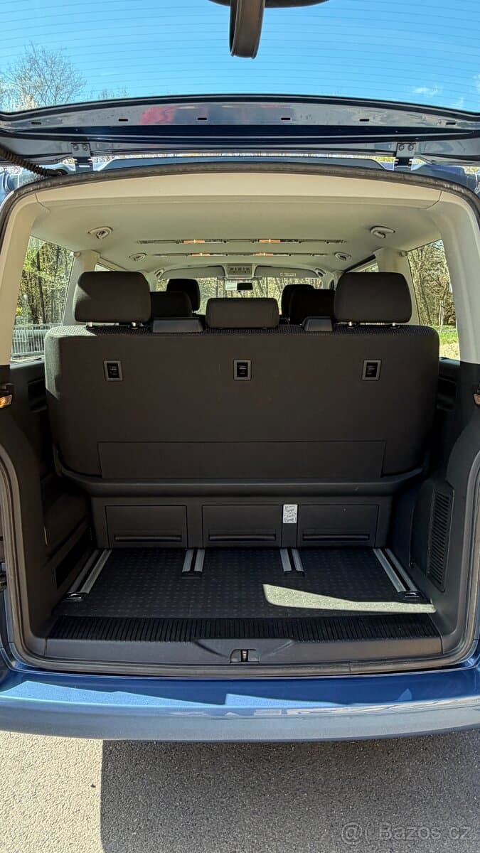 2018 Volkswagen MULTIVAN - 8