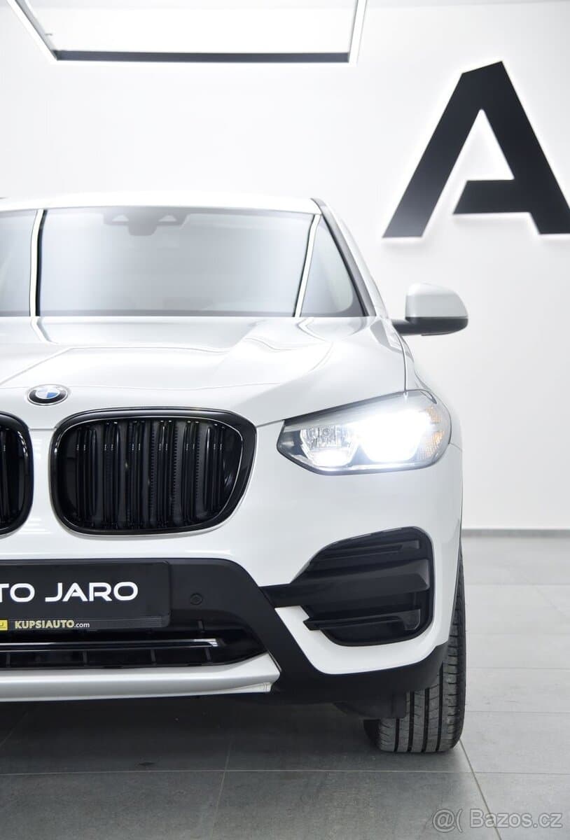 2021 BMW X3 - 8