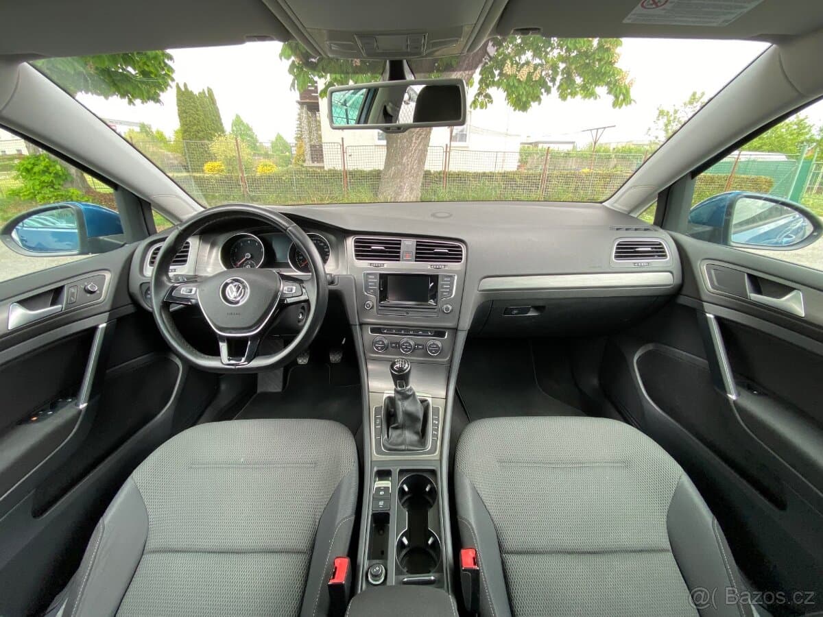 2013 Volkswagen GOLF - 8