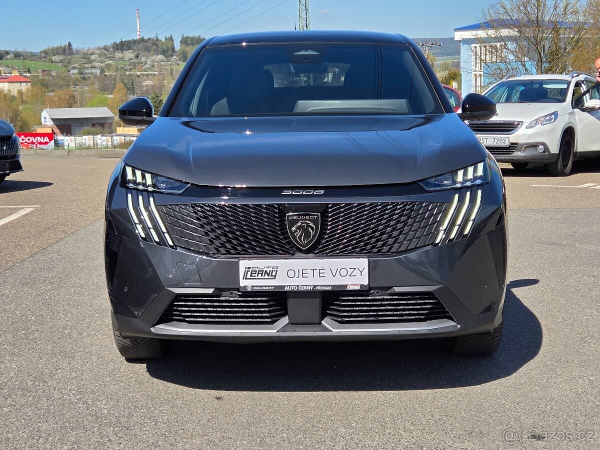 2025 Peugeot 3008 - 8