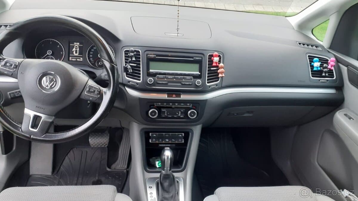 Volkswagen SHARAN - 8