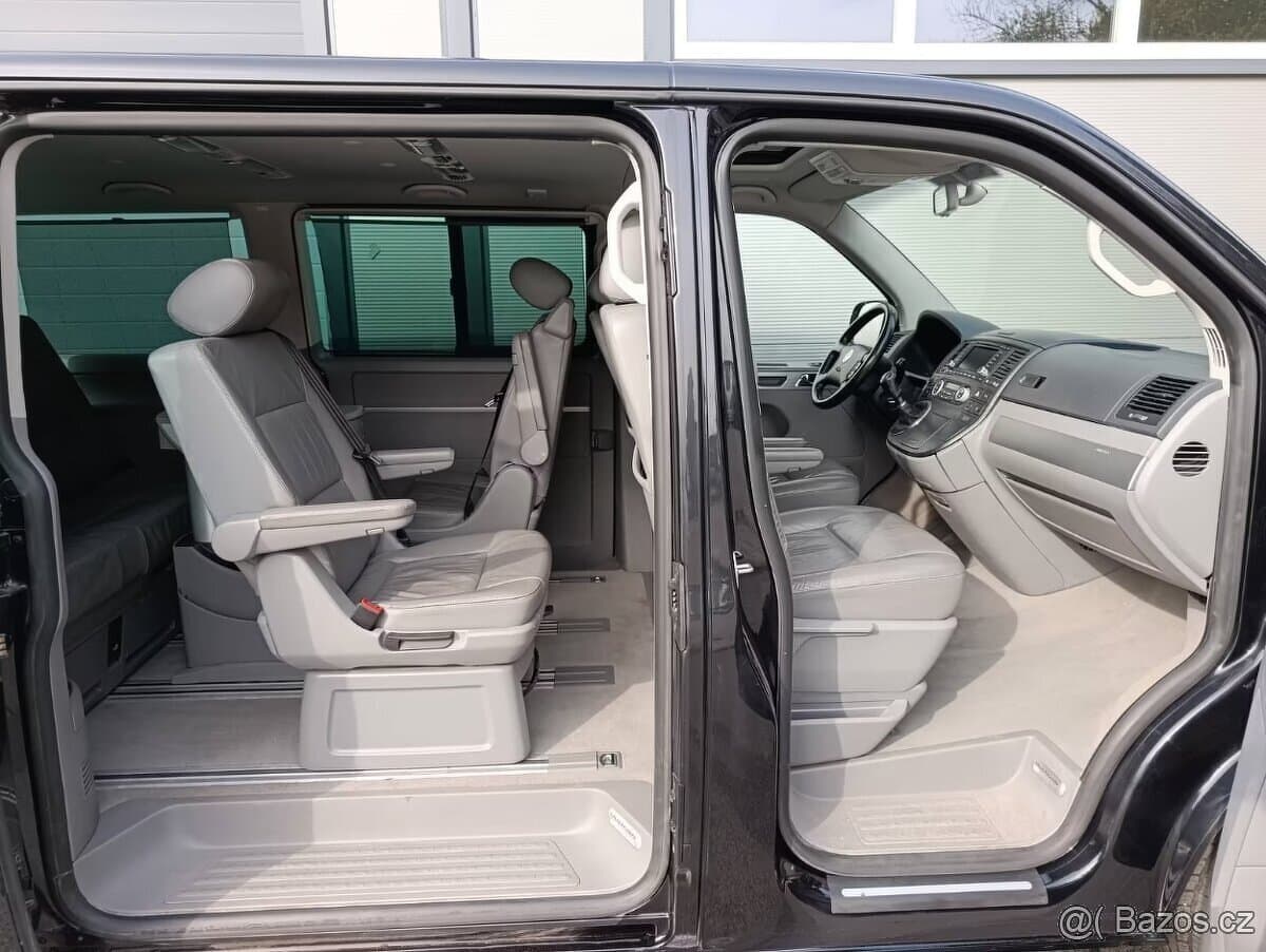 2006 Volkswagen MULTIVAN - 8