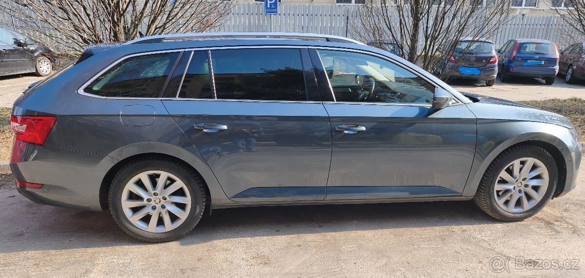 2020 Škoda SUPERB - 8
