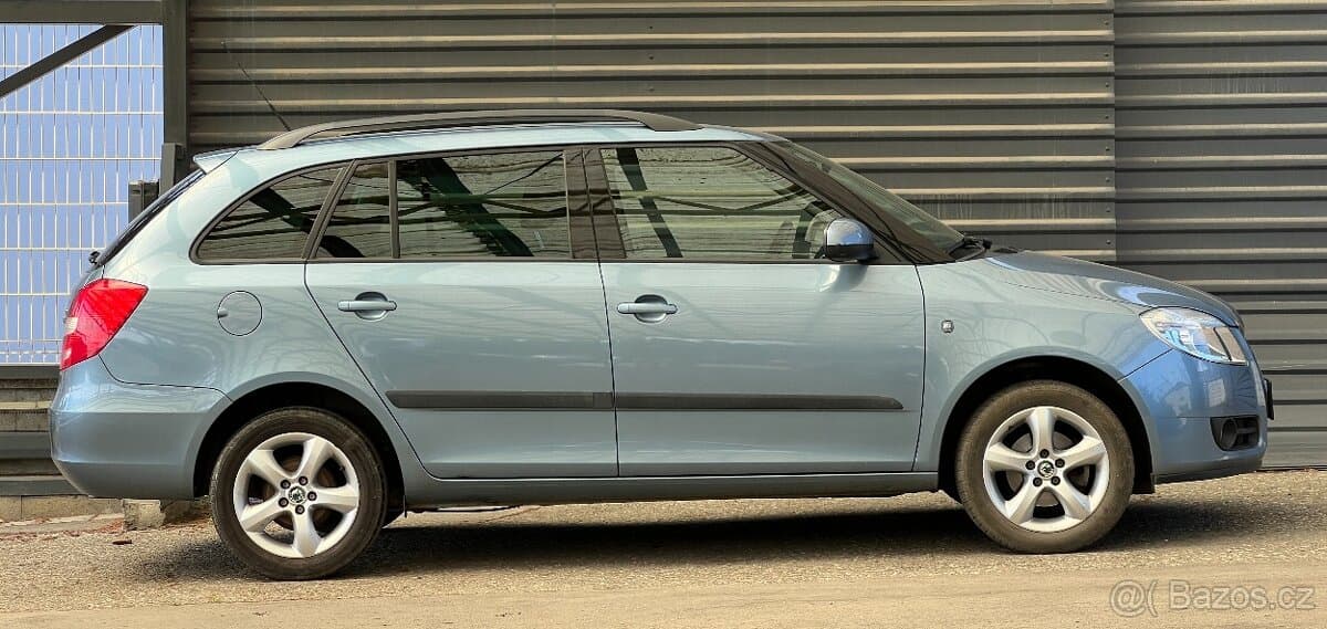 2010 Škoda FABIA - 8