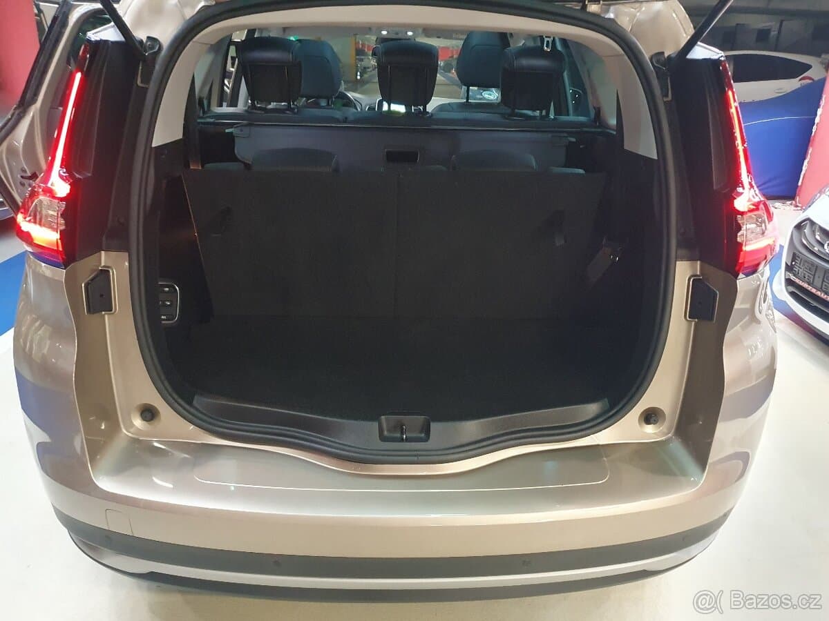 2018 Renault SCENIC - 8