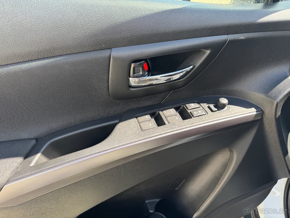 2025 Suzuki S-CROSS - 8