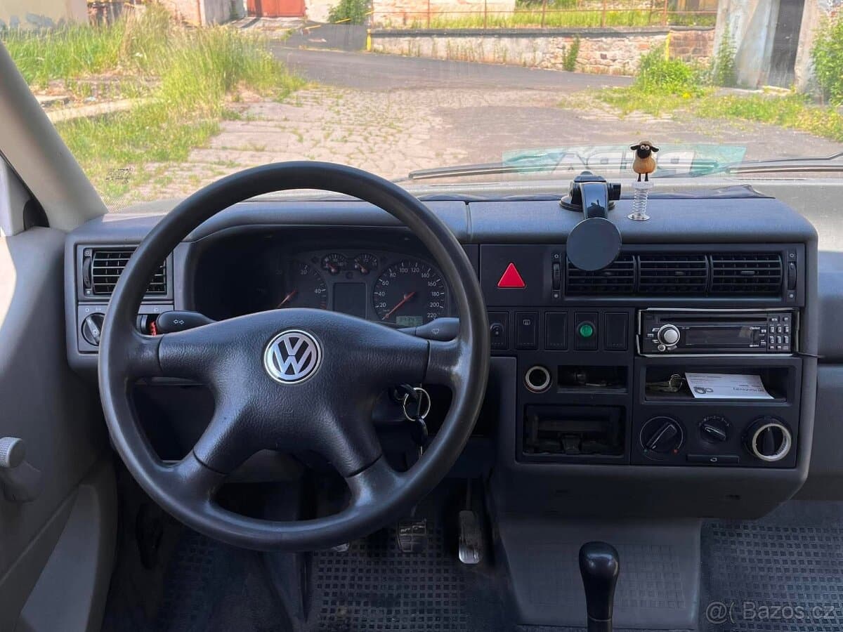 1999 Volkswagen TRANSPORTER - 8