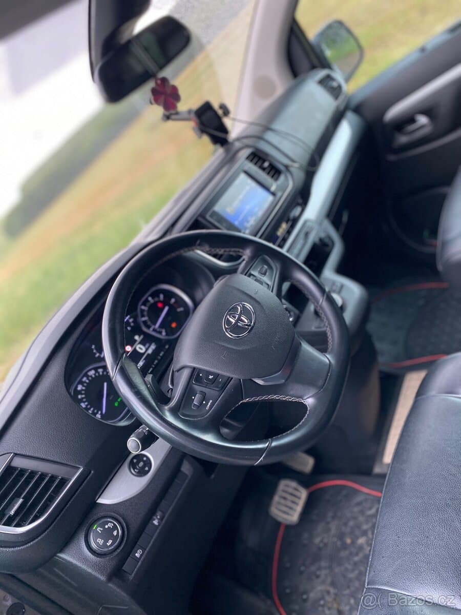 2020 Toyota PROACE - 8