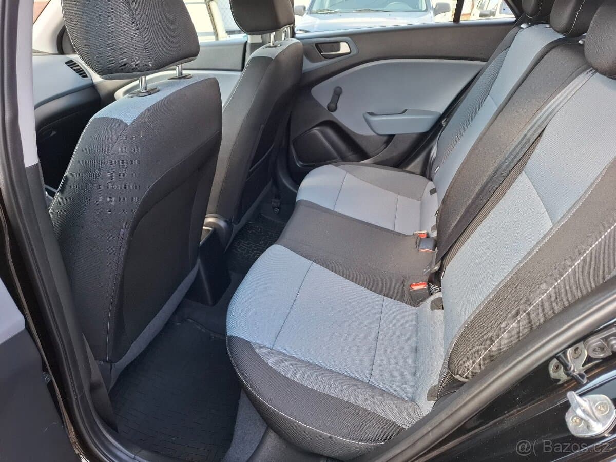 2018 Hyundai i20 - 8