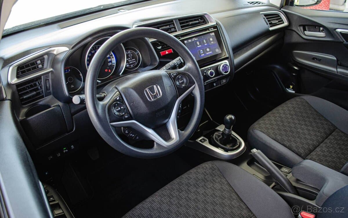 2016 Honda JAZZ - 8