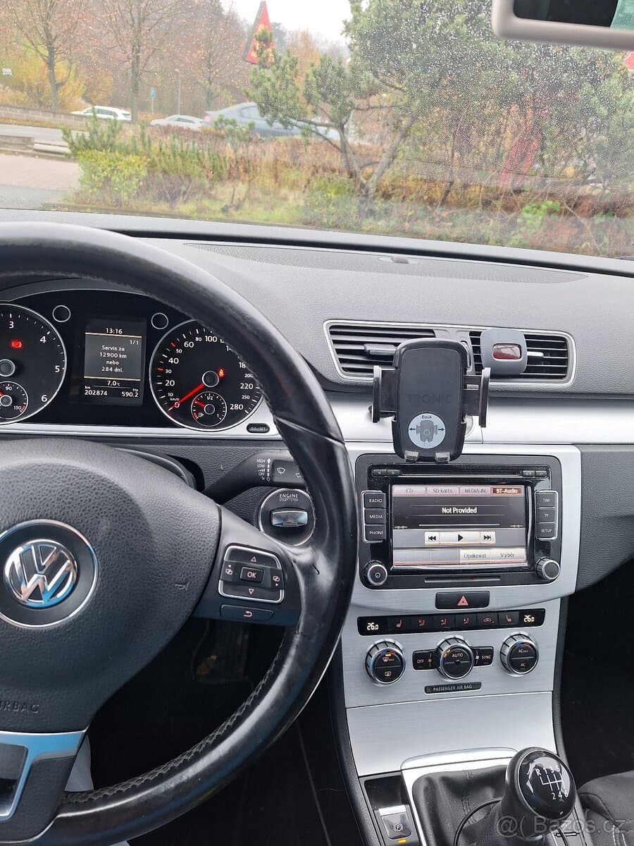 2013 Volkswagen PASSAT CC - 8