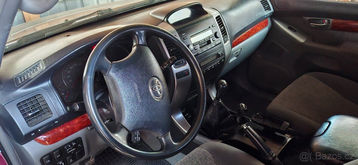 2003 Toyota LAND CRUISER - 8