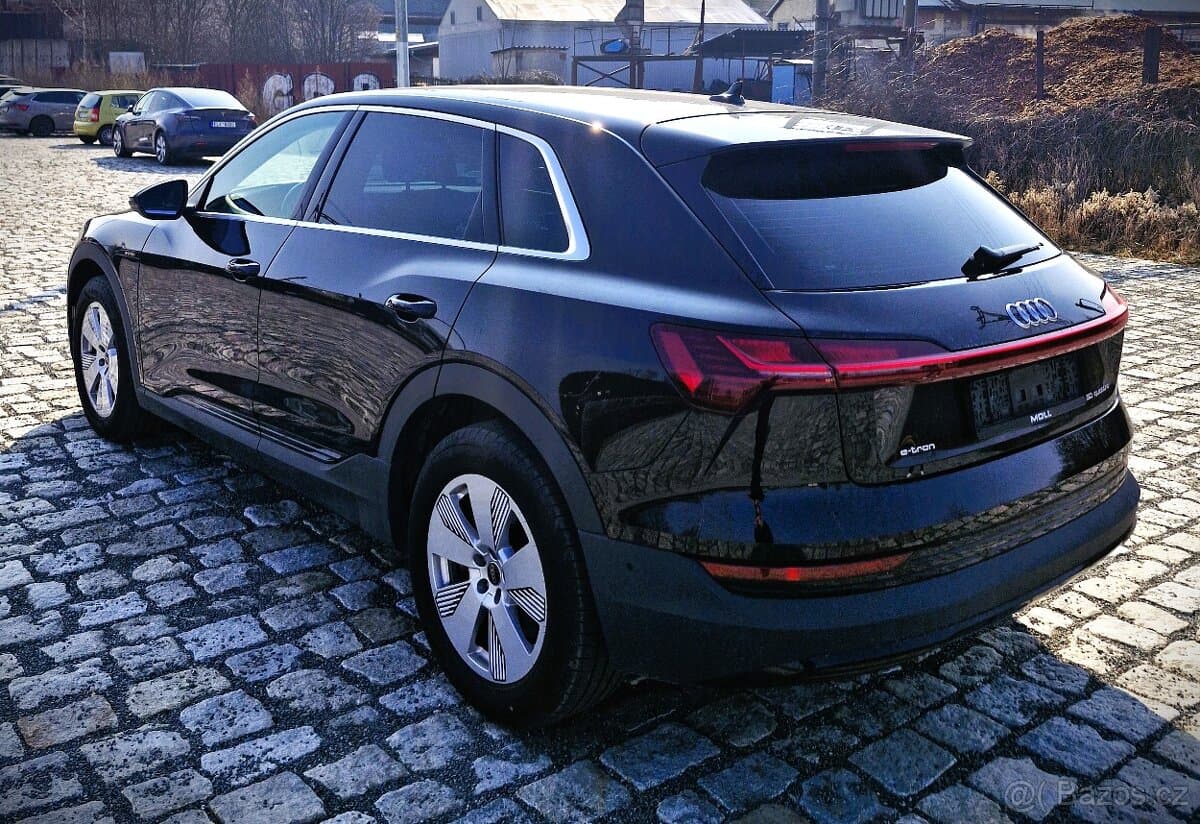 2022 Audi TT - 8