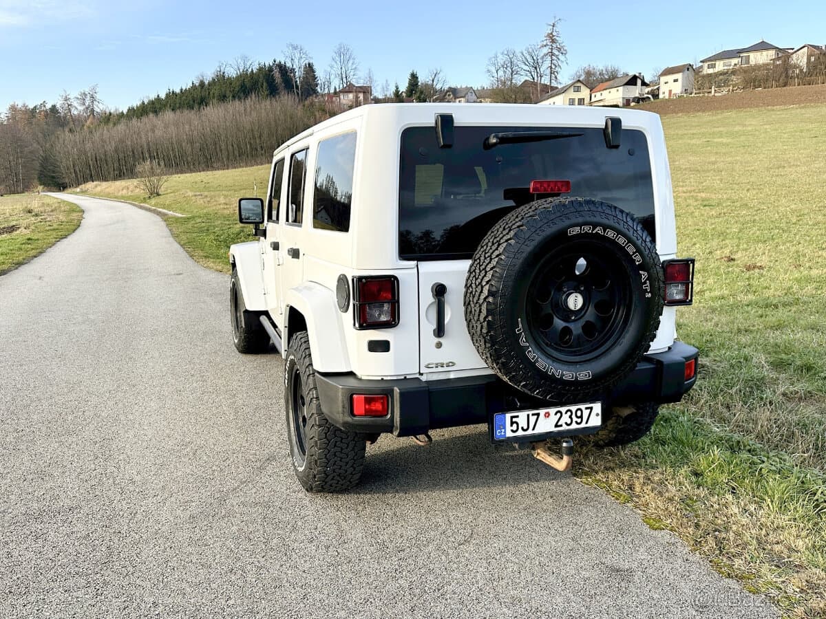 Jeep WRANGLER - 8