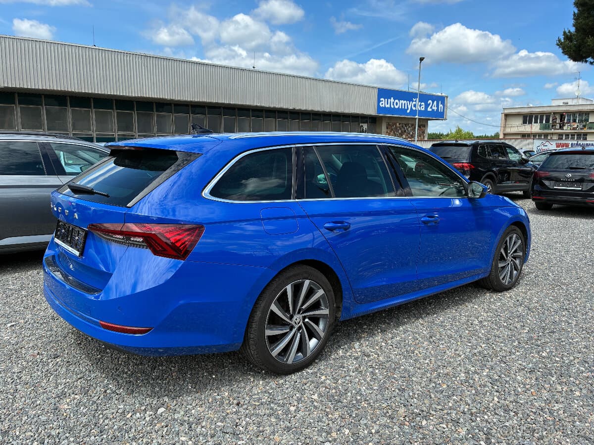 2023 Škoda OCTAVIA - 8