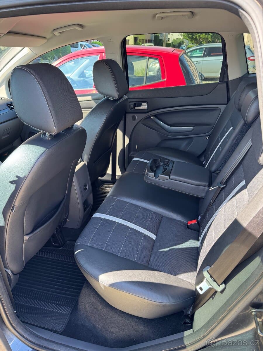 2009 Ford KUGA - 8
