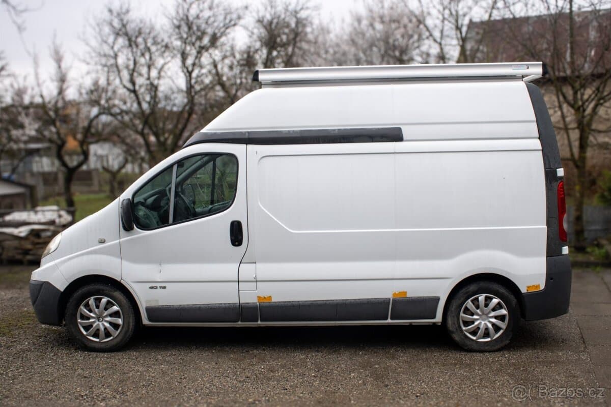 2012 Renault TRAFIC - 8