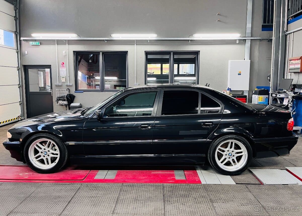 2001 BMW OSTATNÍ - 8