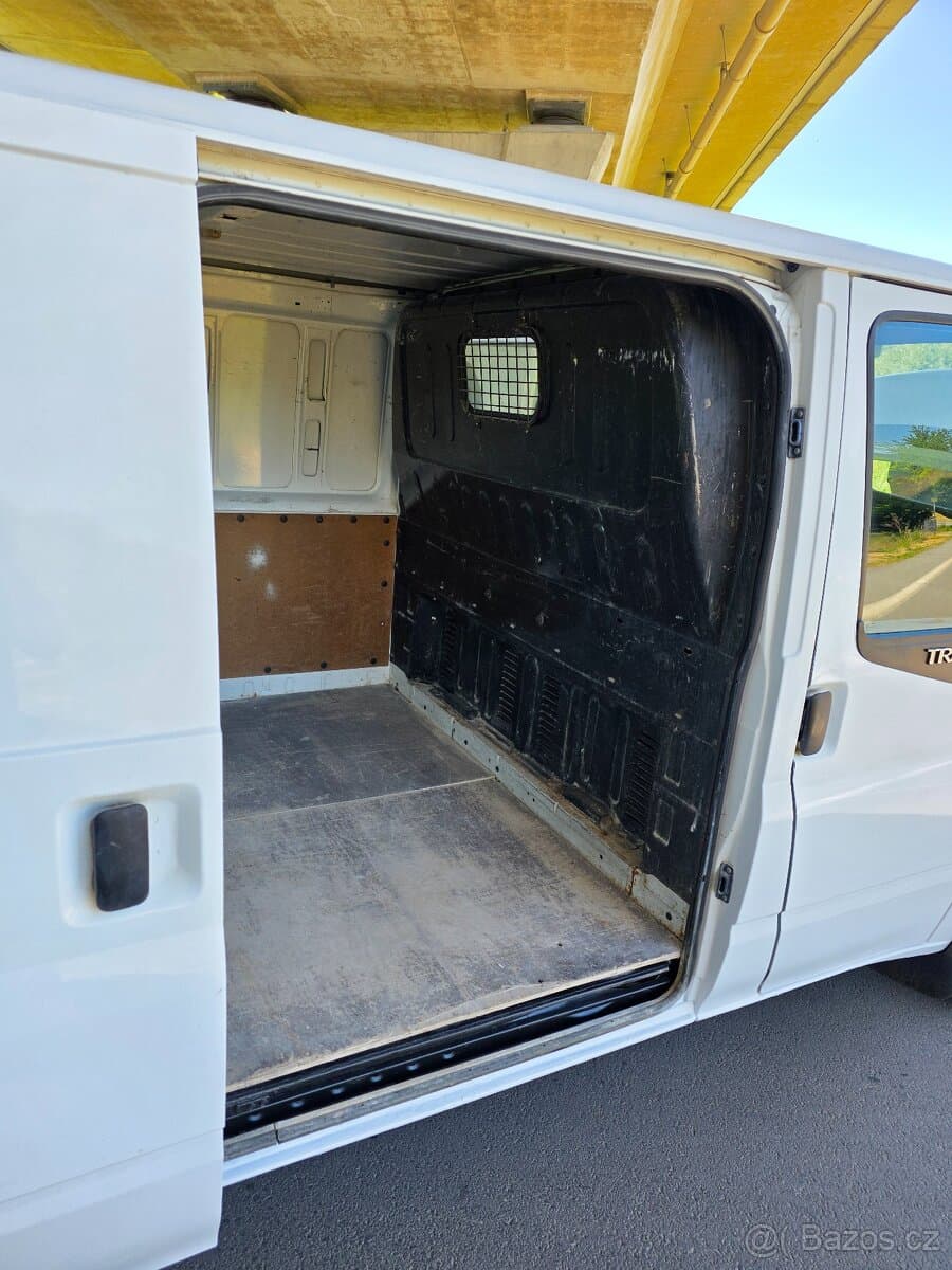 2010 Ford TRANSIT - 8