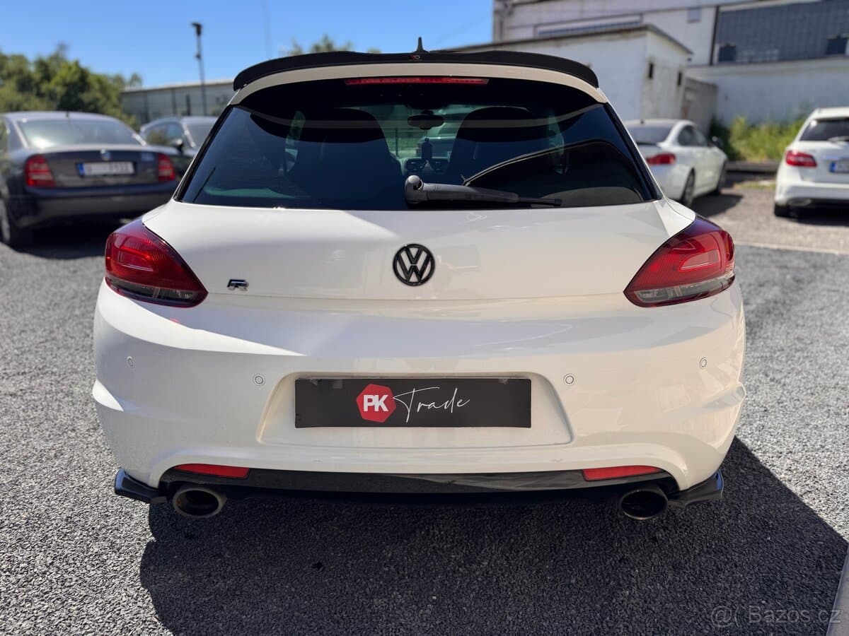 2011 Volkswagen CC - 8