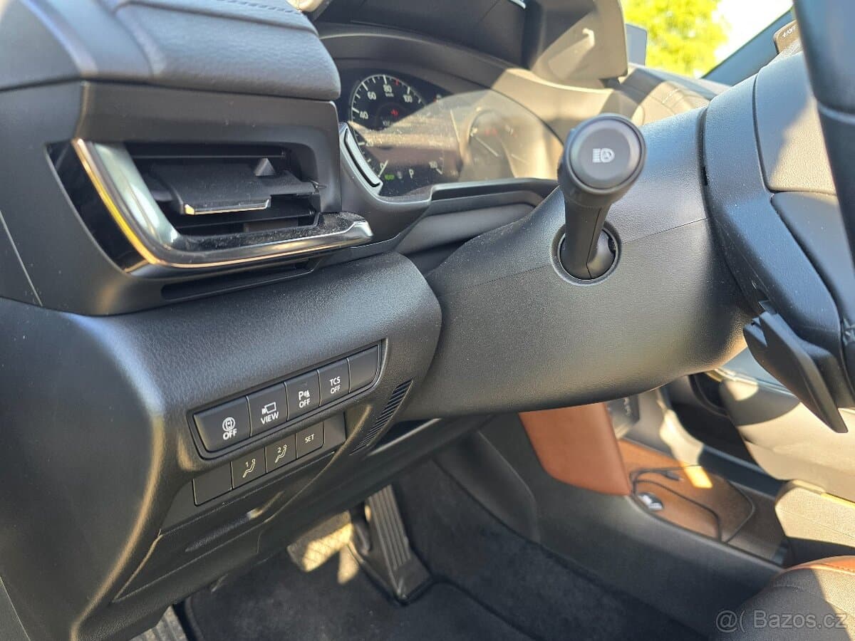 2021 Mazda MX-30 - 8