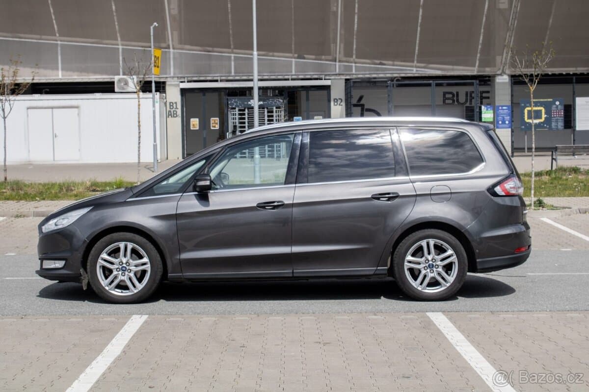 2017 Ford GALAXY - 8