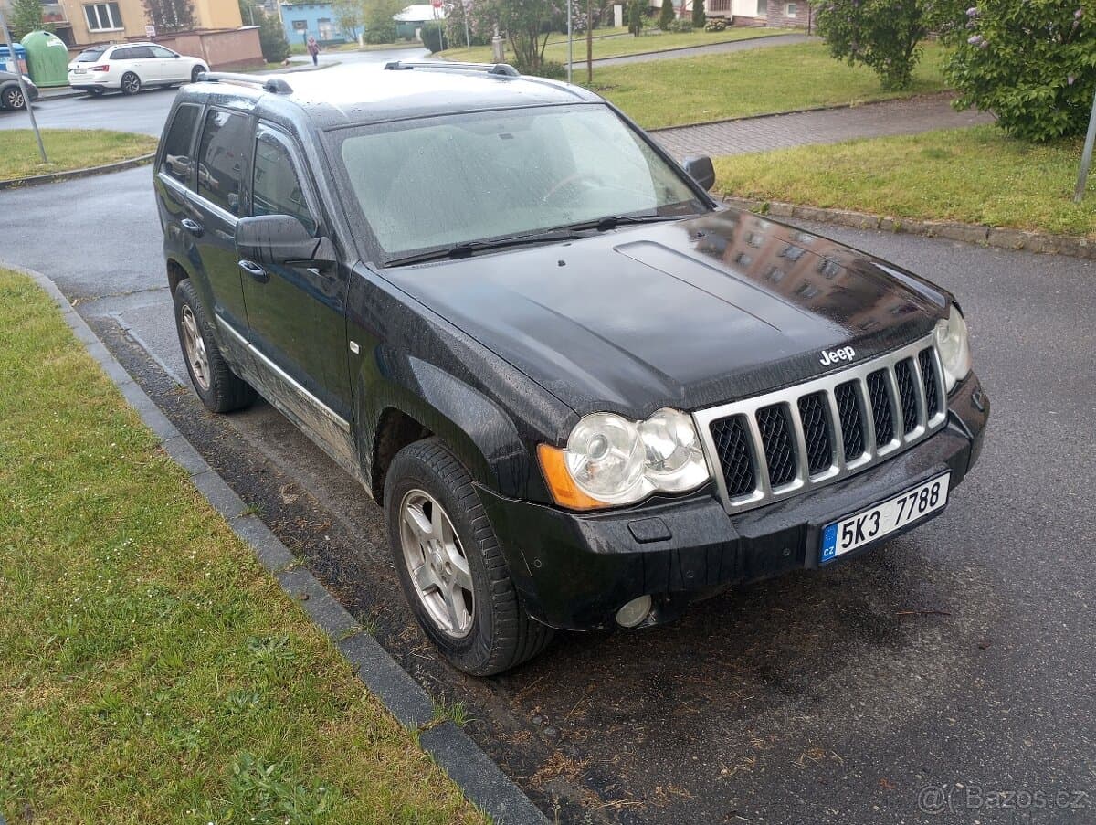2008 Jeep CHEROKEE - 8
