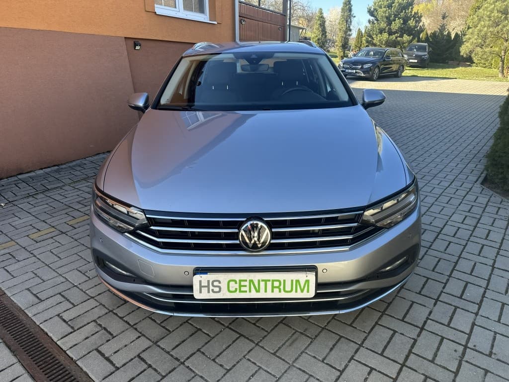 2021 Volkswagen PASSAT - 8