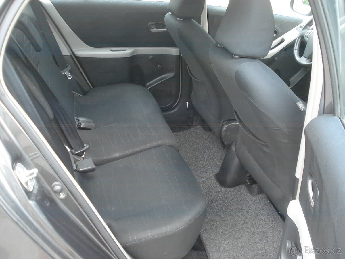 2008 Toyota YARIS - 8