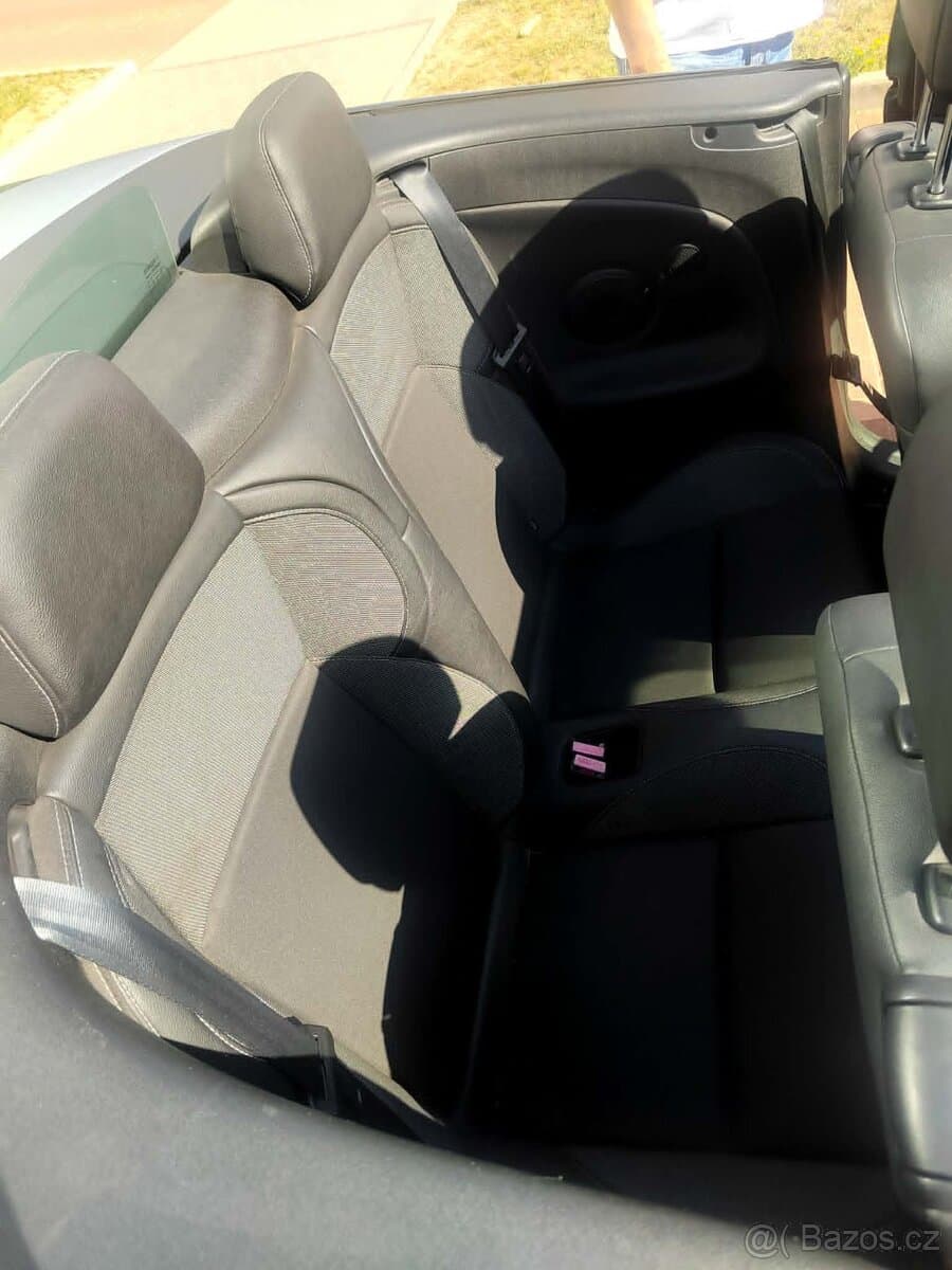 2011 Renault MEGANE - 8