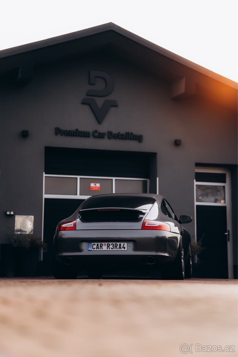 Porsche 911 - 8