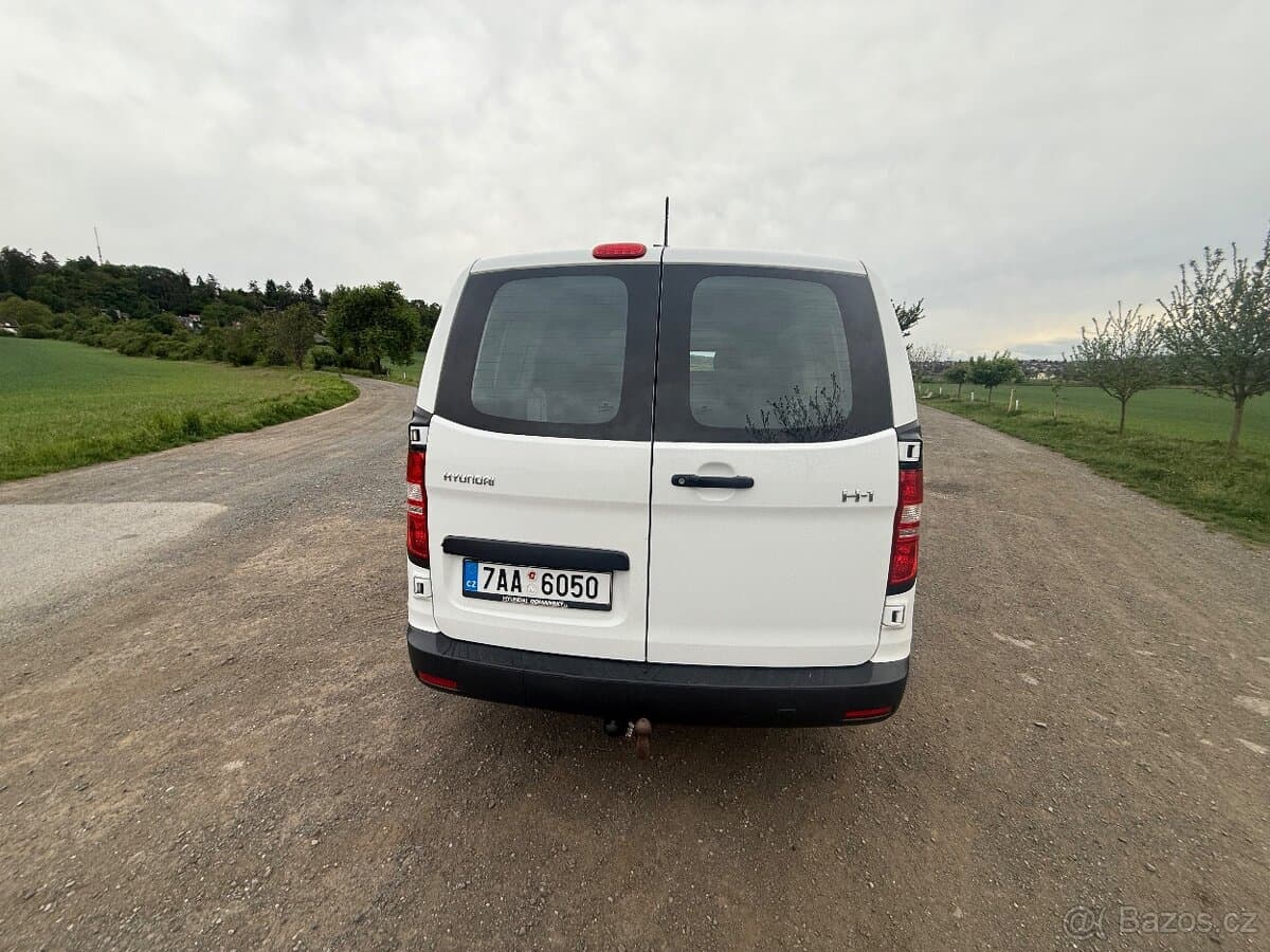 2018 Hyundai H-1 - 8