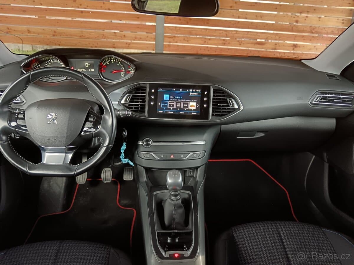 2019 Peugeot 308 - 8
