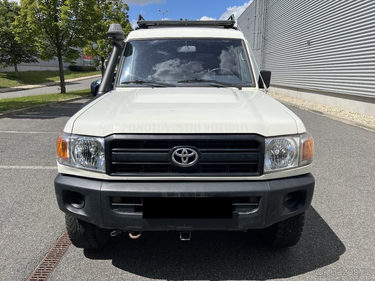 2009 Toyota LAND CRUISER - 8