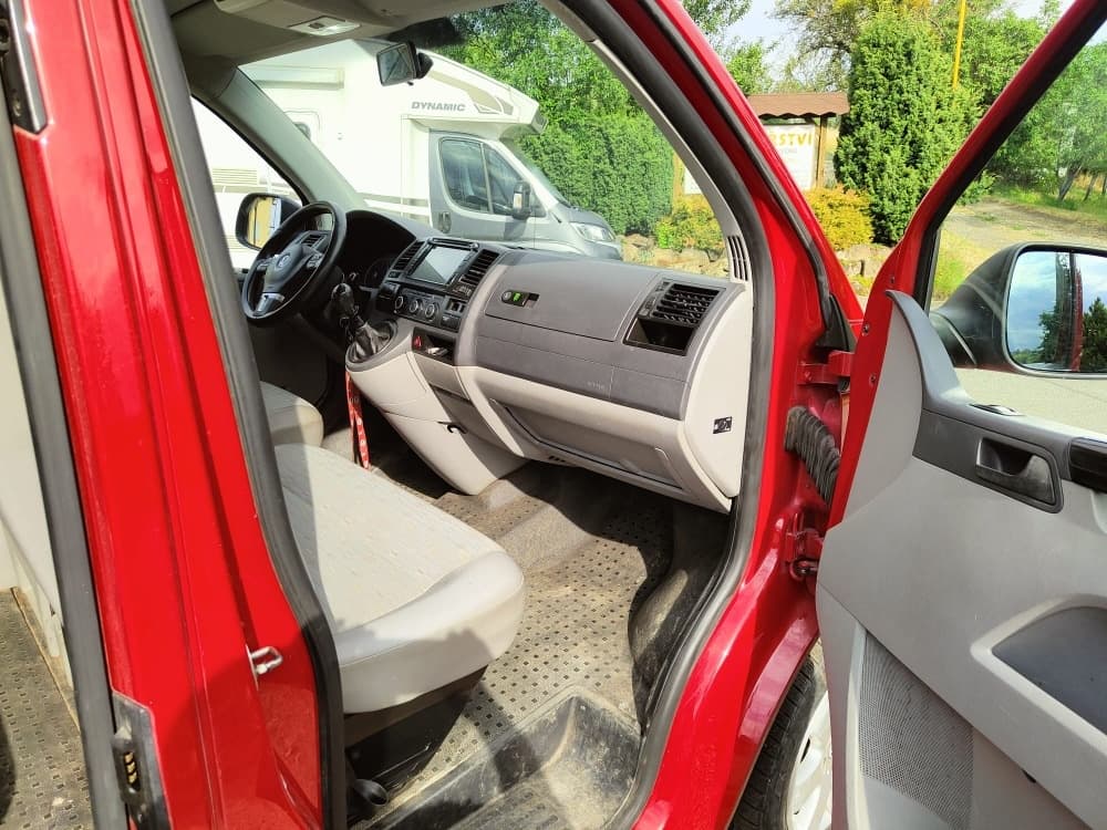 2010 Volkswagen TRANSPORTER - 8