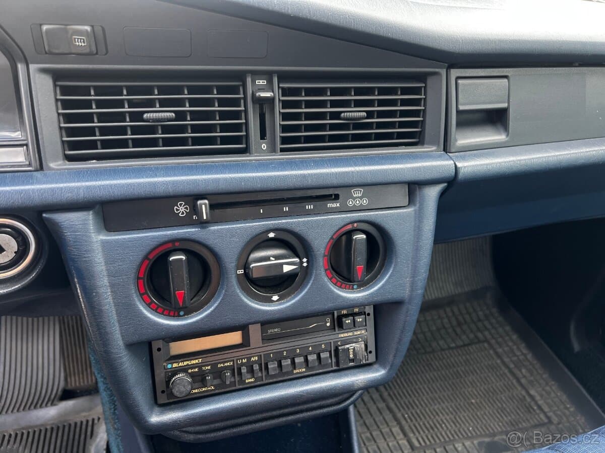 1984 Mercedes-Benz 190 - 8