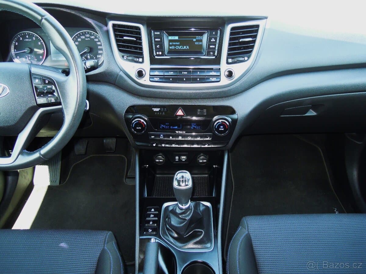 2016 Hyundai TUCSON - 8