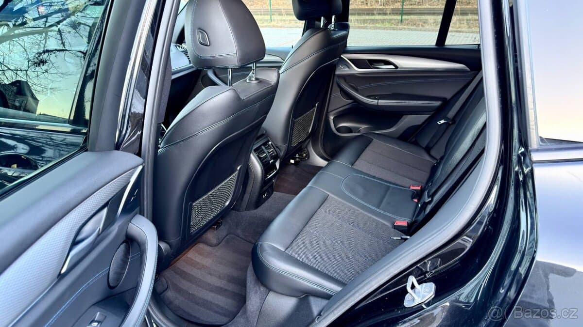 2020 BMW X3 - 8