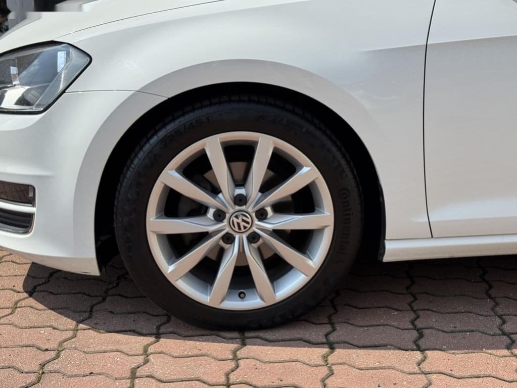2014 Volkswagen GOLF - 8