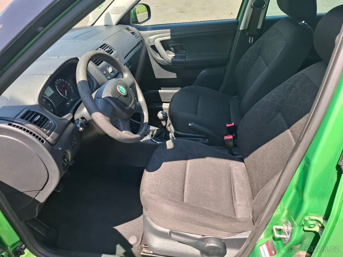 2012 Škoda FABIA - 8