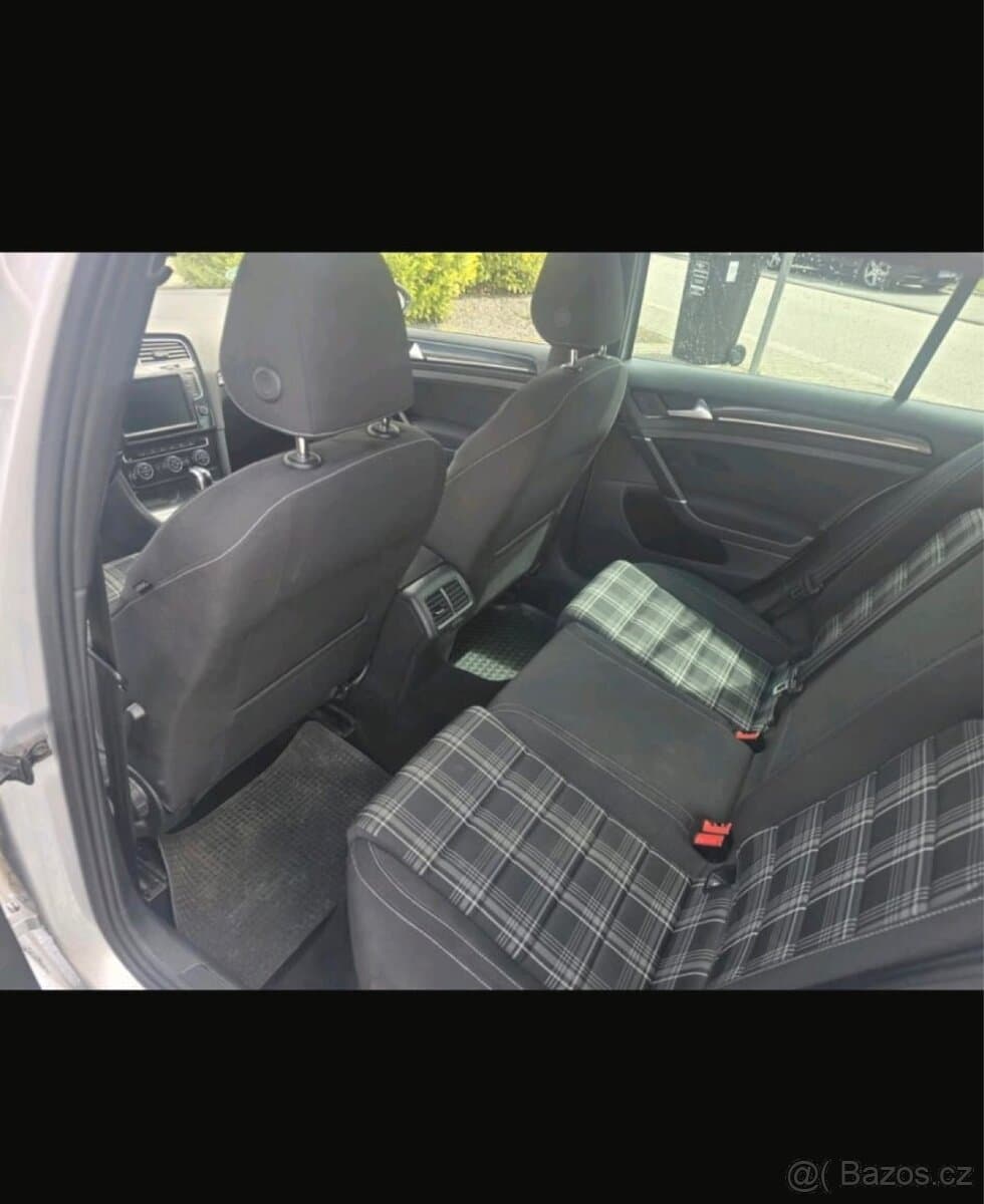 2015 Volkswagen GOLF - 8