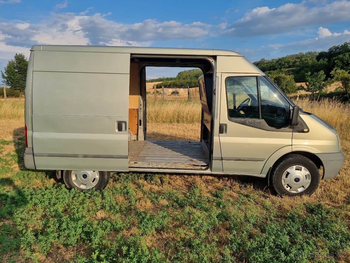 2011 Ford TRANSIT - 8