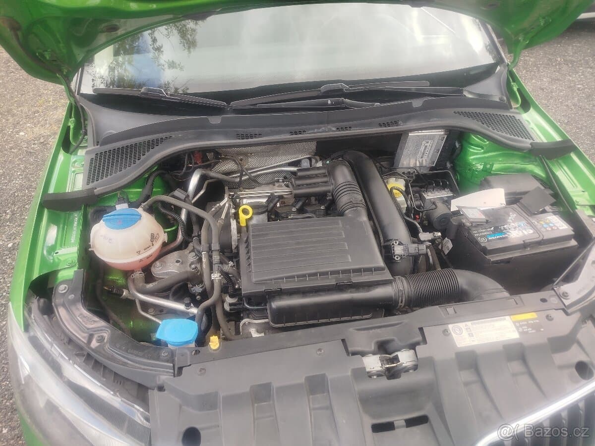 2015 Škoda FABIA - 8