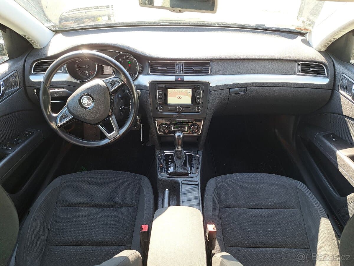 2014 Škoda SUPERB - 8
