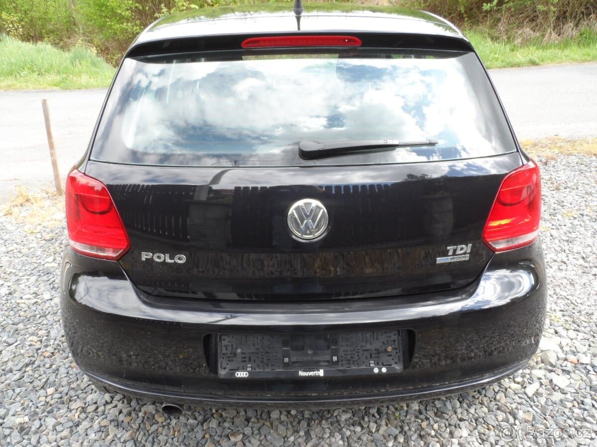 2012 Volkswagen POLO - 8