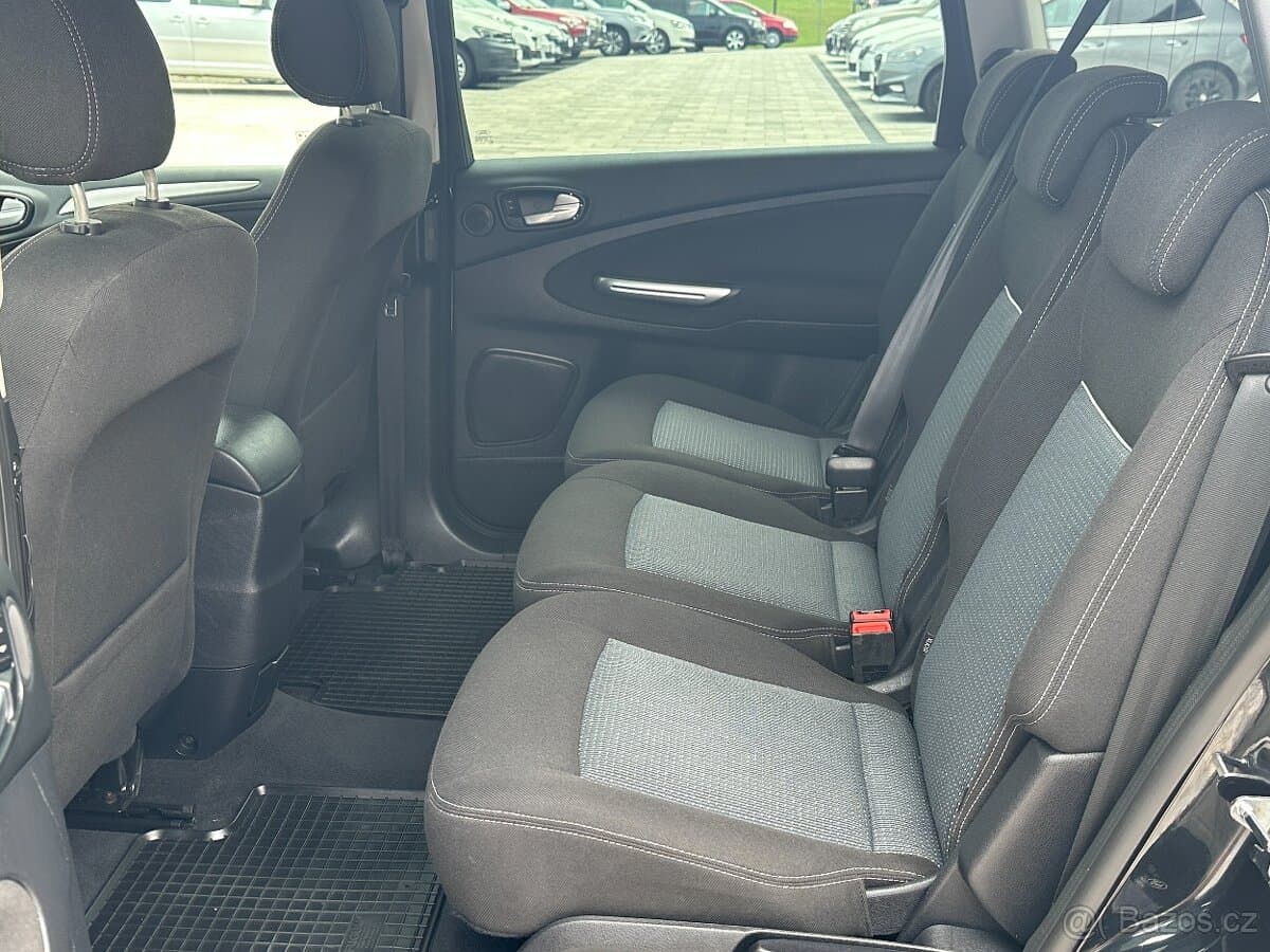 2014 Ford S-MAX - 8