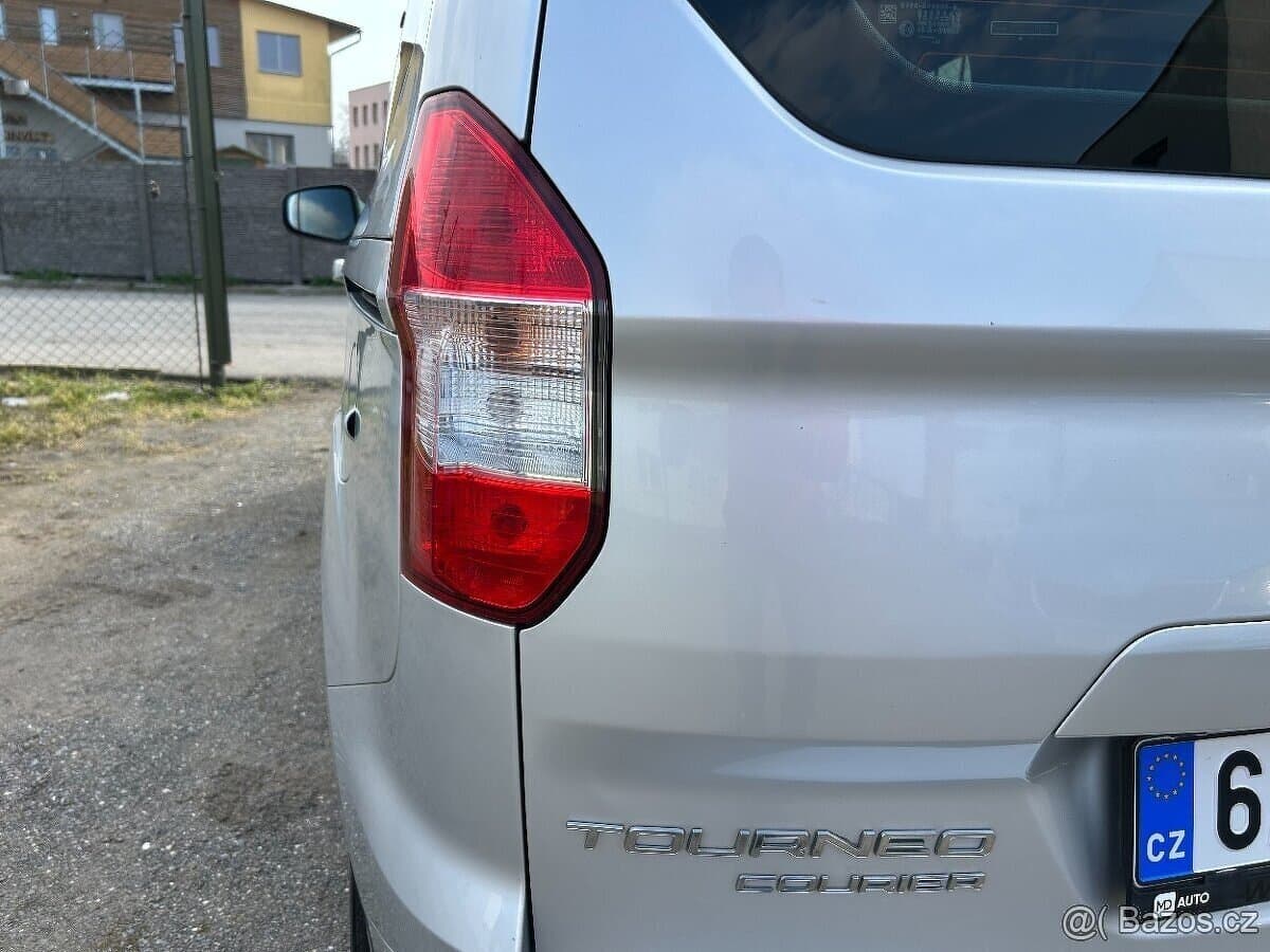 2018 Ford TOURNEO - 8